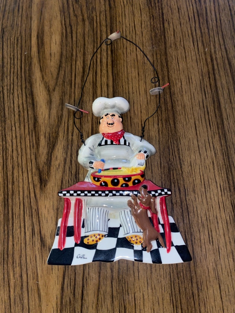 Italian Chef Wall Hanging Plaque in White, Red, Black, Yellow
